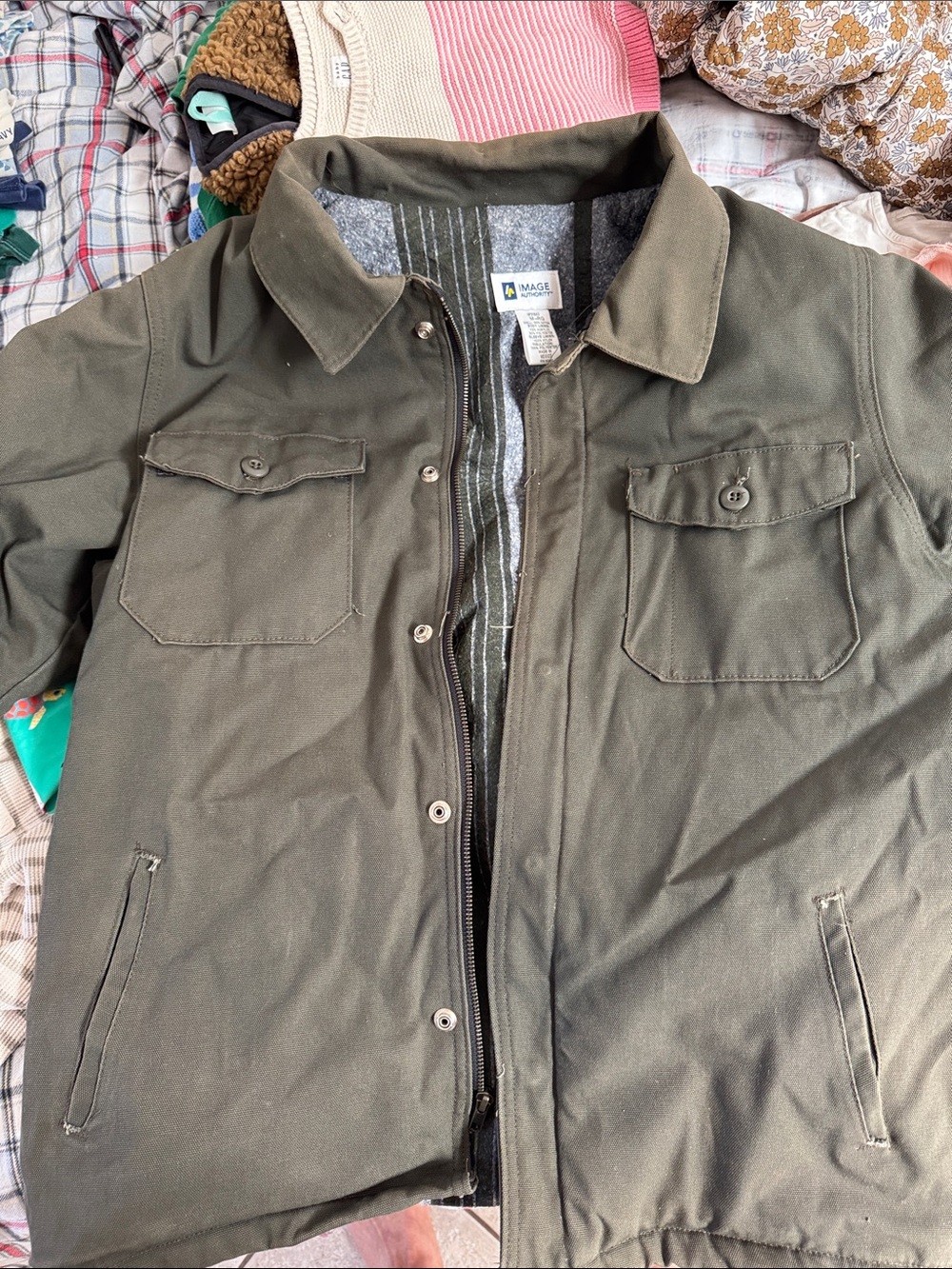 Image authority olive green jacket